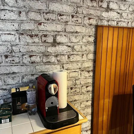 Casa Luna 6 Min Hbf , Erdgeschosswohnung ,altbau Duisburg